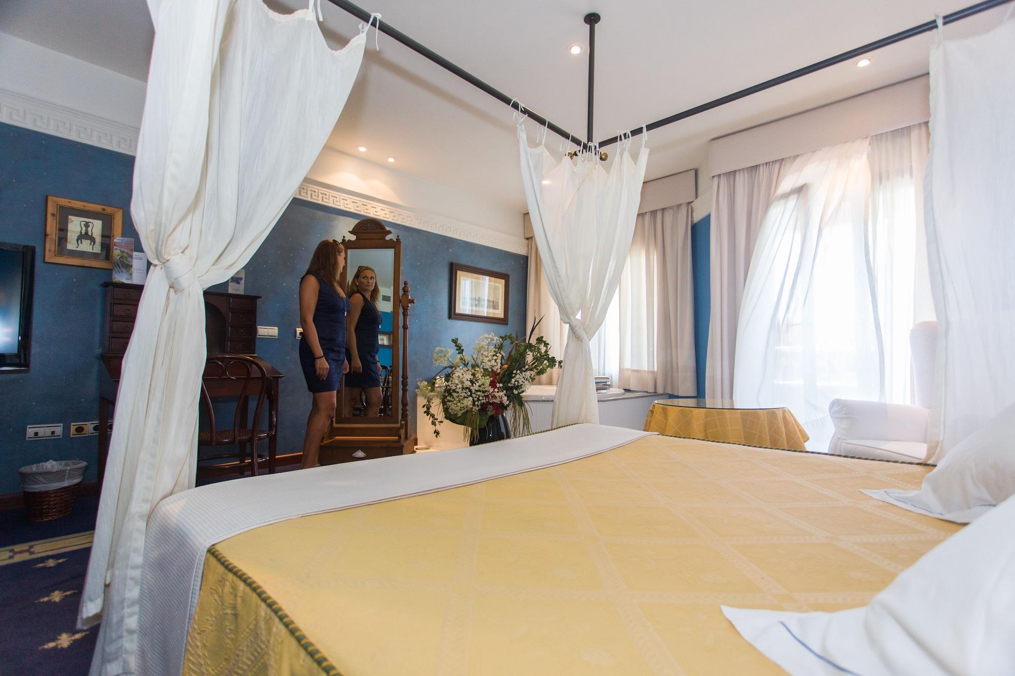 Apartamentos Soho Boutique Vistahermosa إل بويرتو دي سانتا ماريا المظهر الخارجي الصورة
